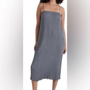 Madewell Goldie Plisse Midi Dress in blue